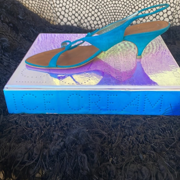 Sigerson Morrison Turquoise Suede Kitten Heel Slingback Sandals - Picture 10 of 15